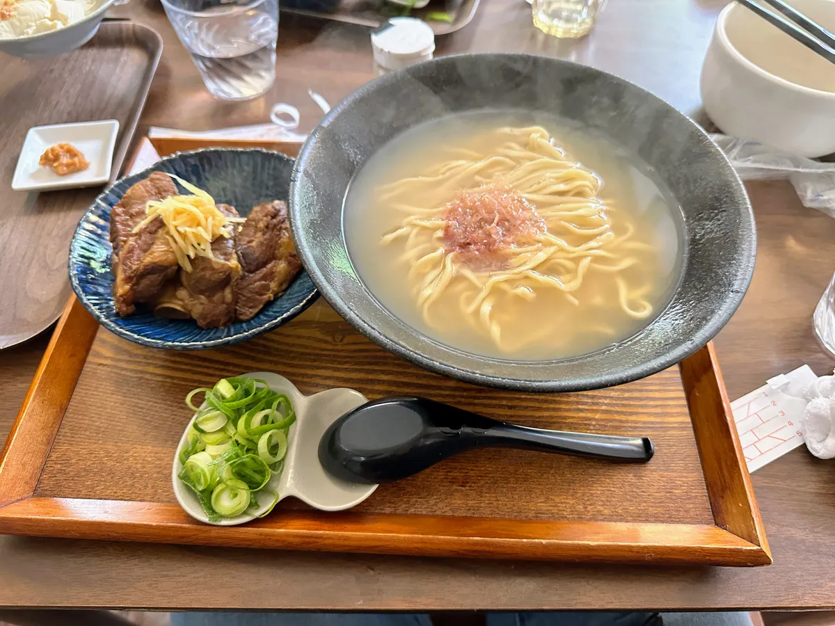 首里ほりかわ
